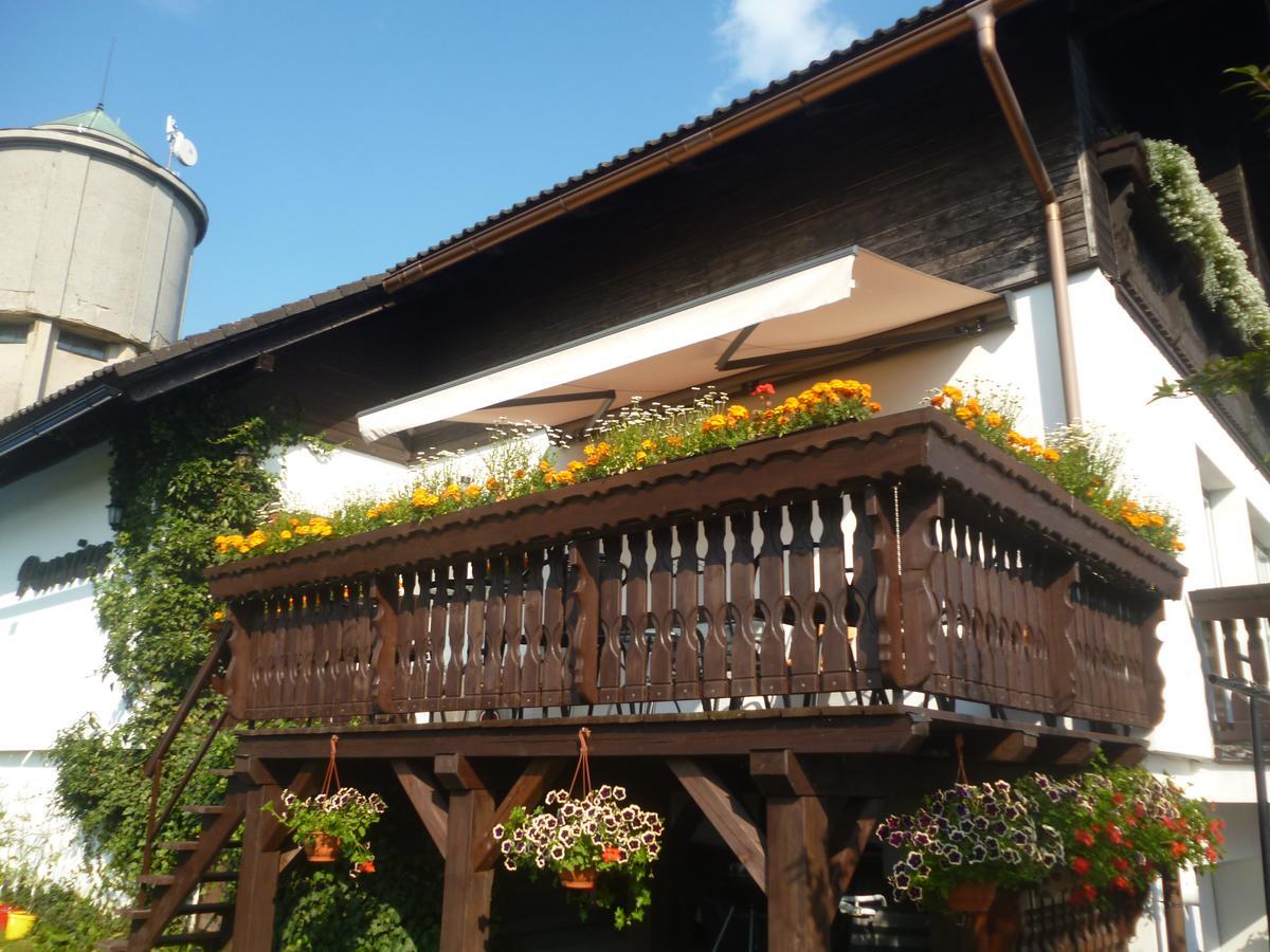 Pension Pugner Vysoke nad Jizerou Bagian luar foto